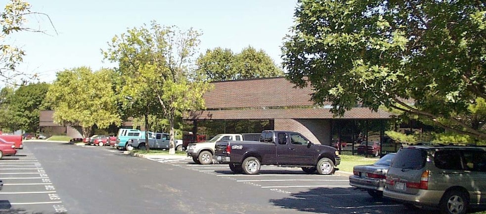 4090 Wedgeway Ct, Earth City, MO for lease - Other - Image 3 of 5