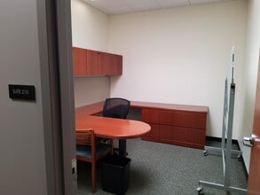 1950 N Washington St, Naperville, IL for lease Building Photo- Image 2 of 2