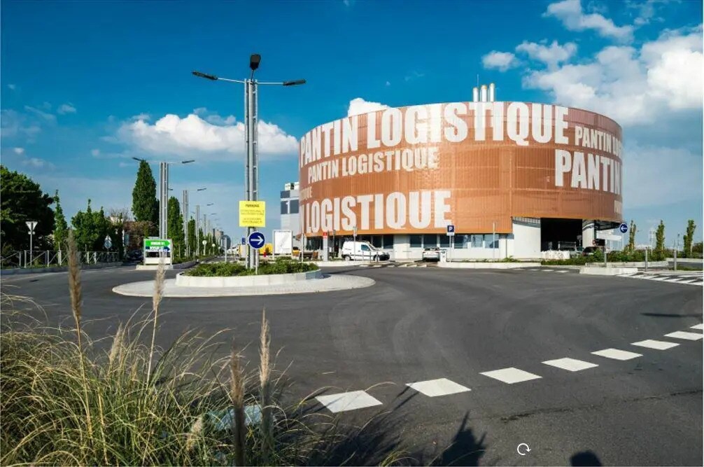 Office in Pantin for lease Building Photo- Image 1 of 3