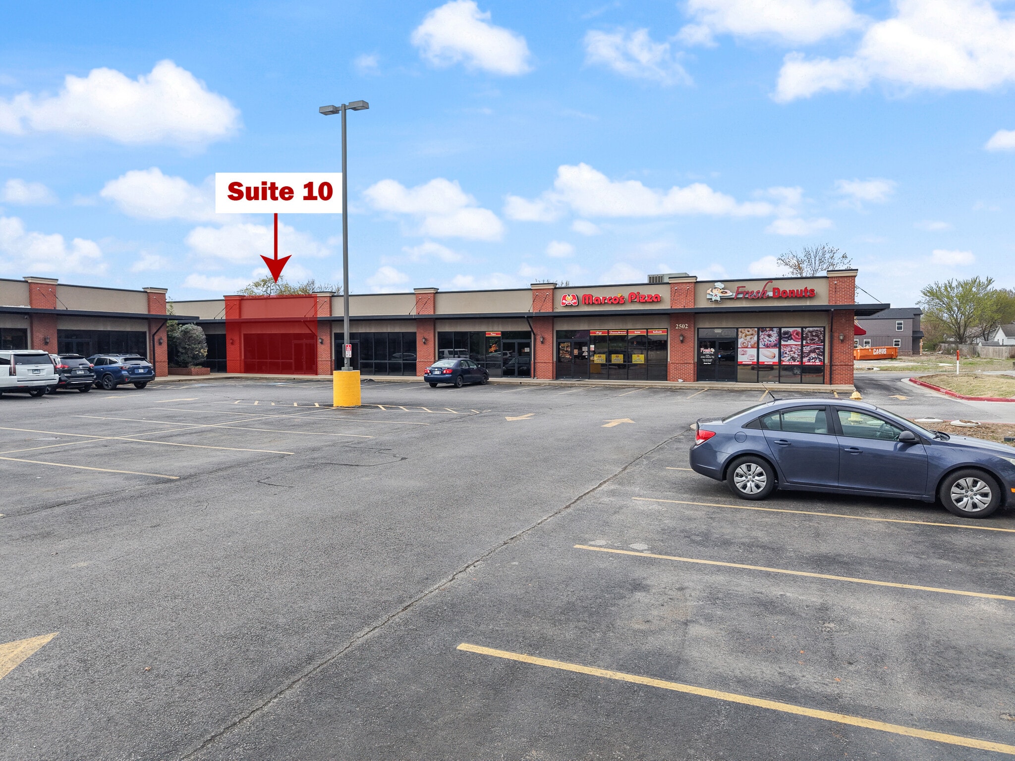 2500-2502 SW 14th St, Bentonville, AR for lease Building Photo- Image 1 of 5