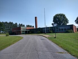 662 Airport Rd, Punxsutawney PA - Self Storage Facility