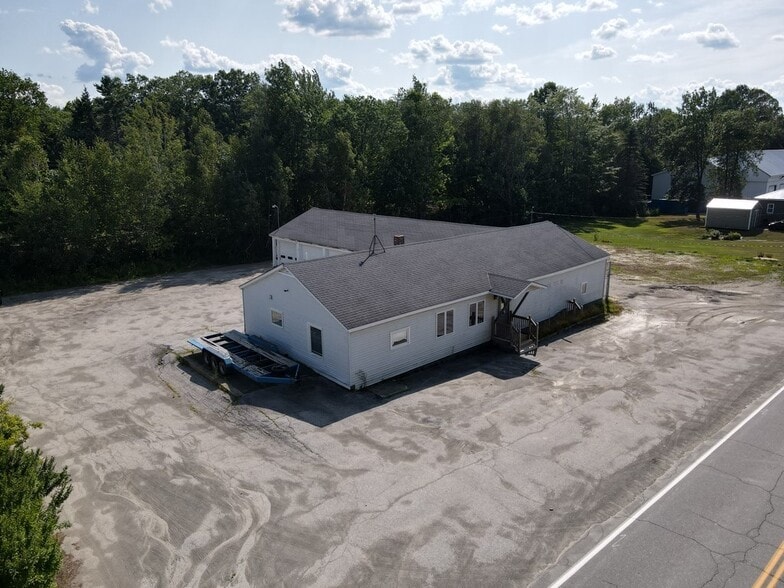 235 Hunnewell Ave, Pittsfield, ME for sale - Building Photo - Image 1 of 1