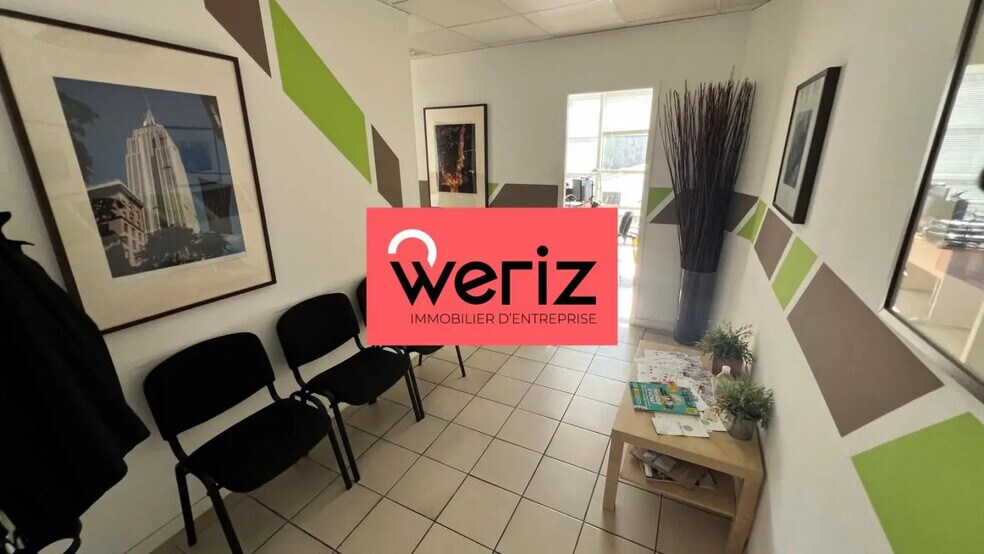 Office in Marseille for lease - Lobby - Image 3 of 12