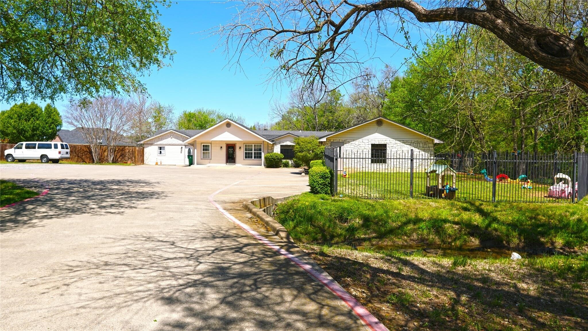 206 E FM 120, Pottsboro, TX for sale Primary Photo- Image 1 of 1