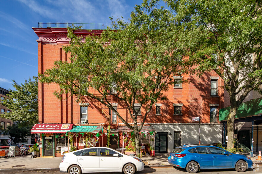 41-43 Underhill Ave, Brooklyn, NY for lease - Building Photo - Image 2 of 4