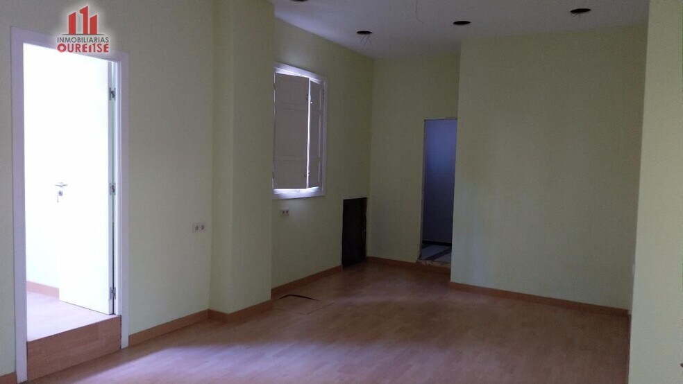 Retail in Ourense, Orense for sale - Building Photo - Image 1 of 8