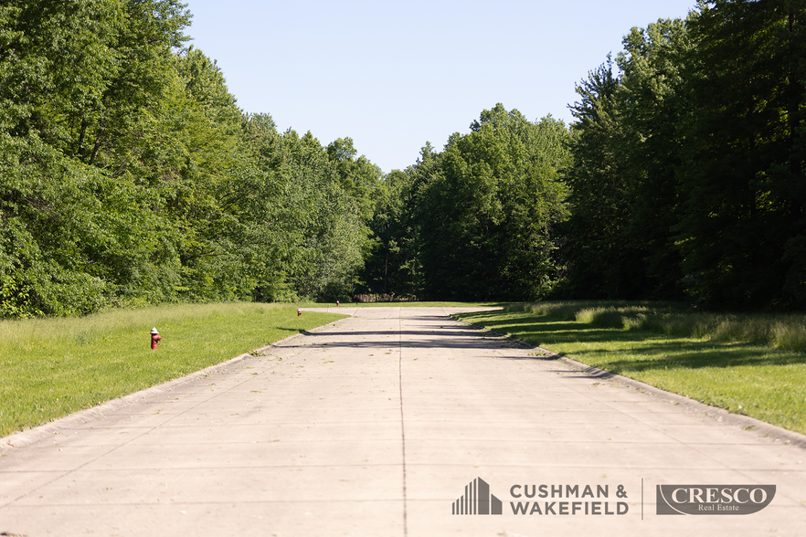 E River Rd & Preservation Blvd, Sheffield Village, OH for sale - Building Photo - Image 3 of 7