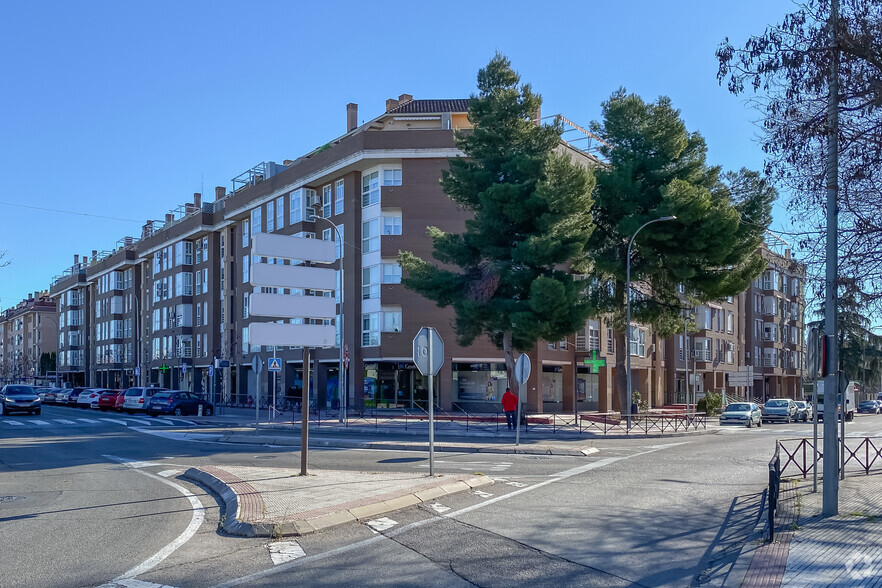 Retail in Torrejón De Ardoz, MAD for lease - Primary Photo - Image 1 of 1