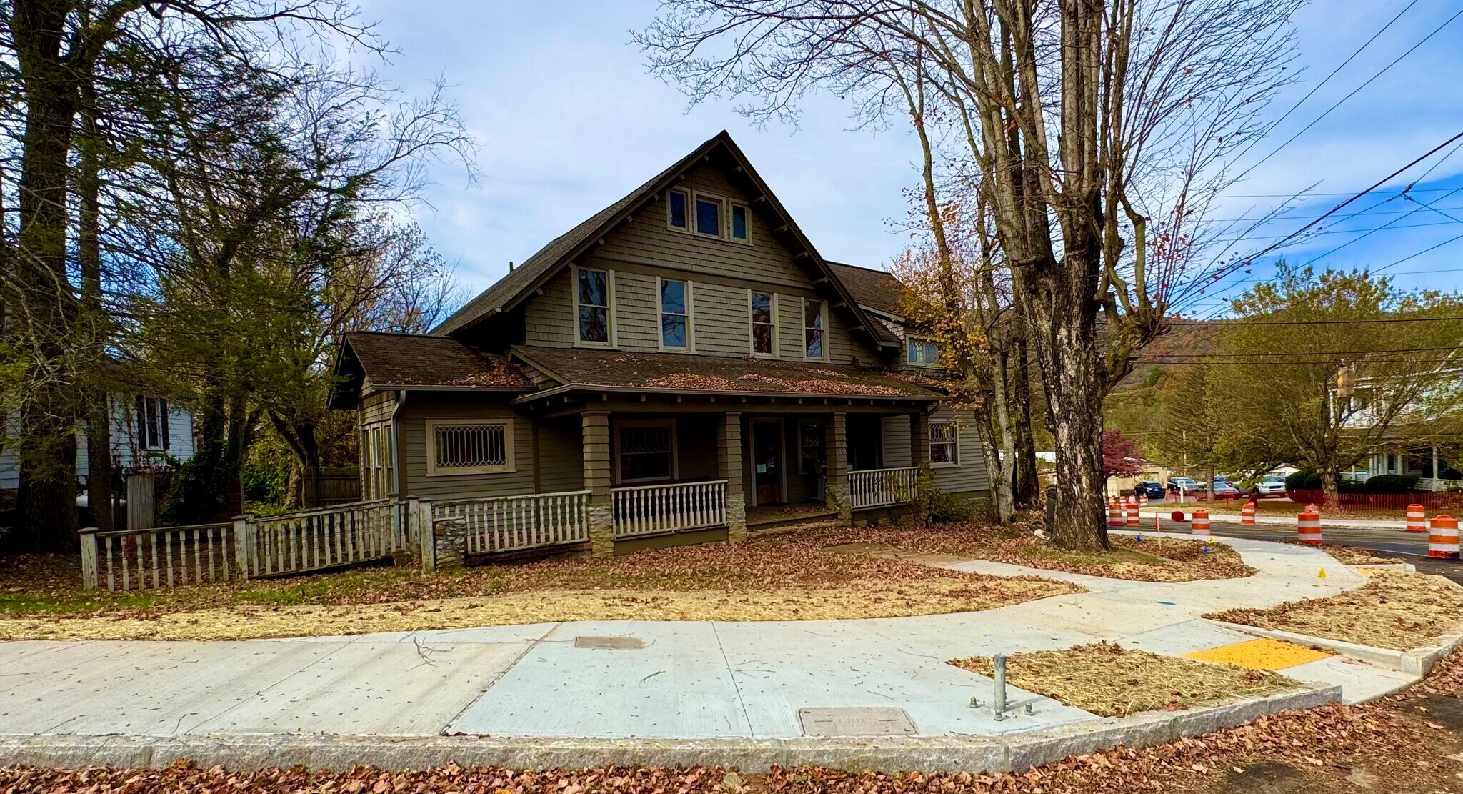 99 Walnut St, Waynesville, NC for sale Building Photo- Image 1 of 54