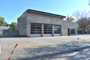 679 Port Washington Blvd, Port Washington NY - Automotive Property