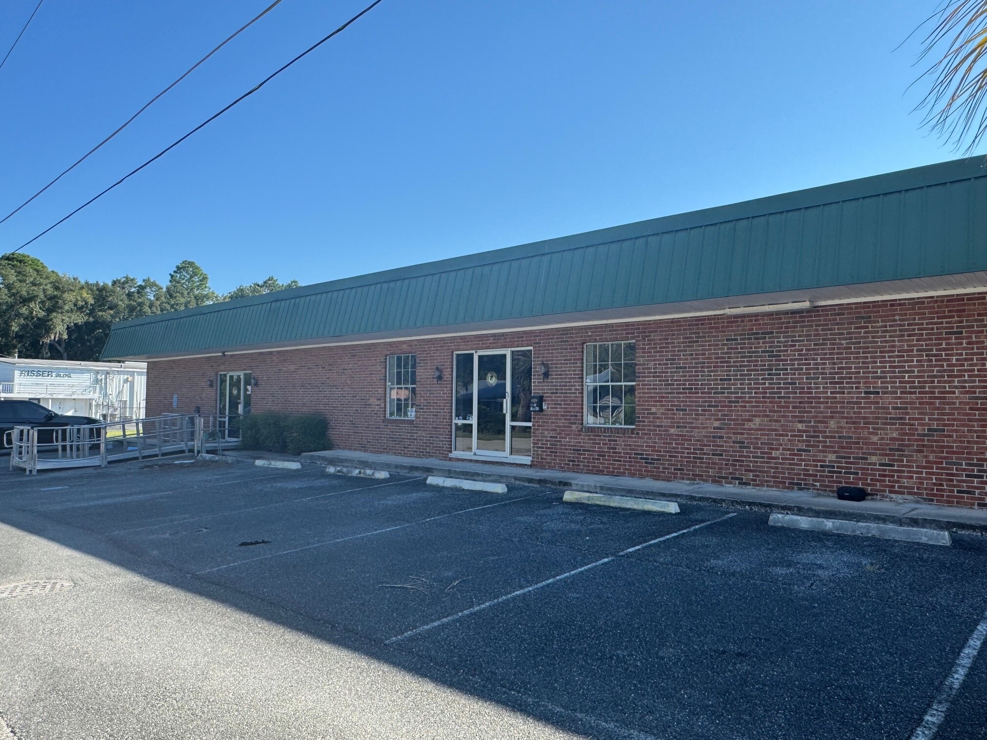 197 NW Burk Ave, Lake City, FL for lease Primary Photo- Image 1 of 4