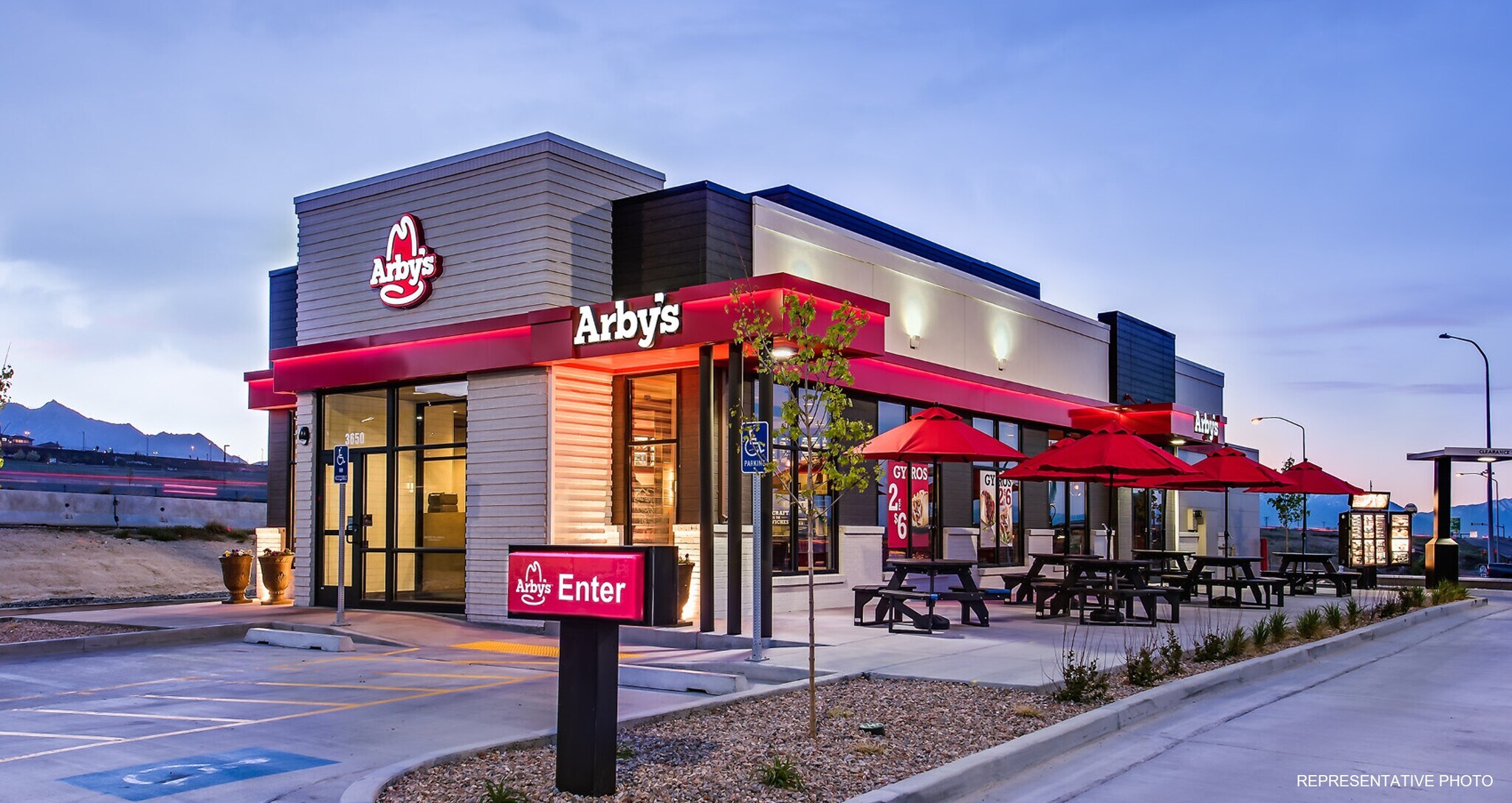 585 Wayne Rd, Savannah, TN for sale Building Photo- Image 1 of 1