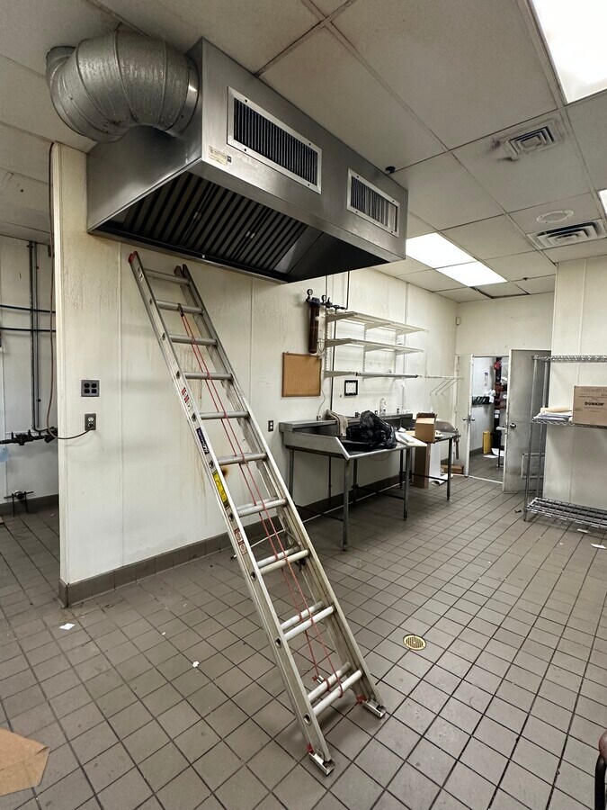 901925 Montauk Hwy, Copiague, NY 11726 Rite Aid