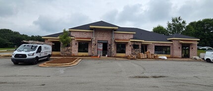 325 Huntington Place Ct, McDonough, GA for lease Construction Photo- Image 1 of 2