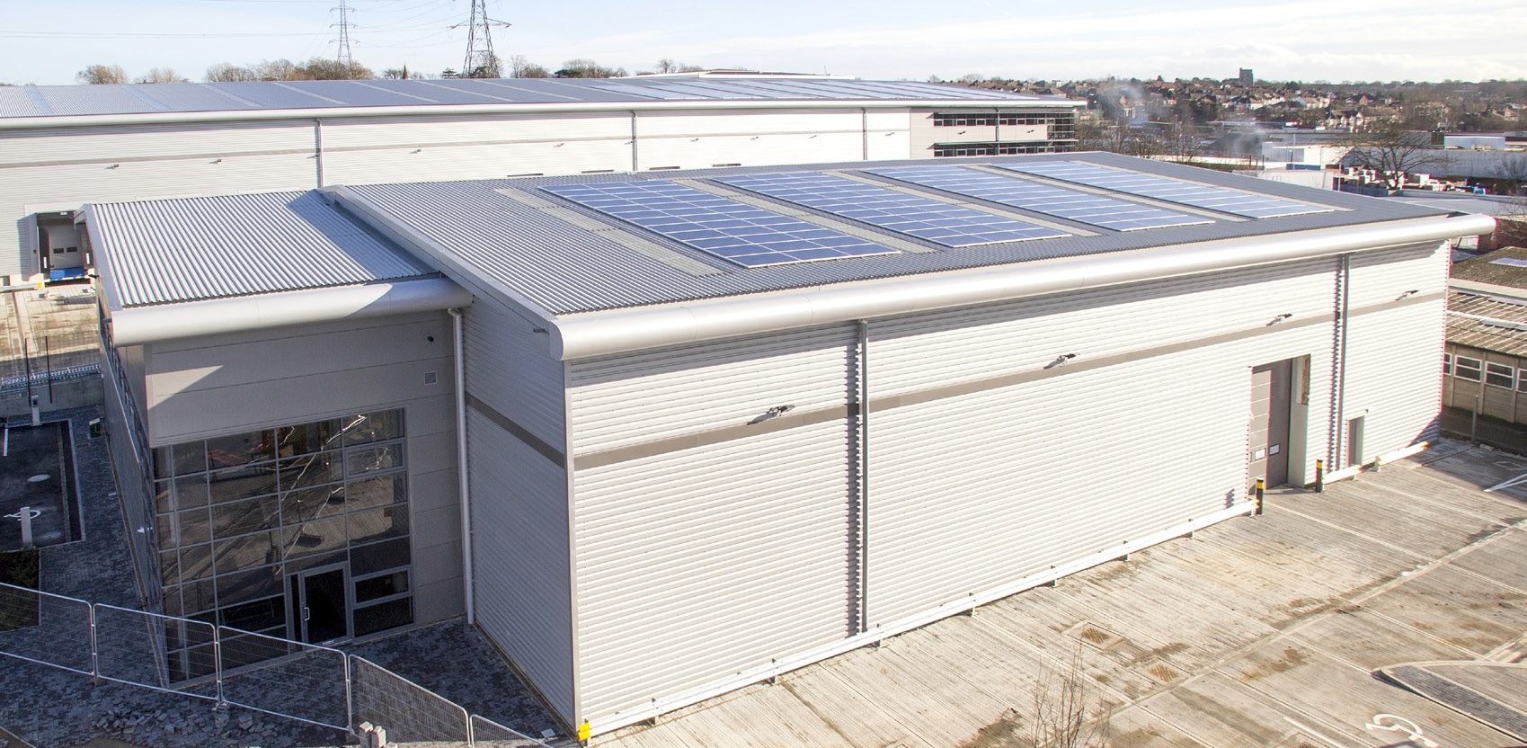 38 Kimpton Rd, Sutton for lease Primary Photo- Image 1 of 5