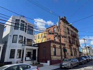 More details for 2414 Palisade Ave, Weehawken, NJ - Retail for Sale