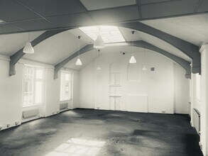 9-29 York St, Sheffield for lease Interior Photo- Image 2 of 2