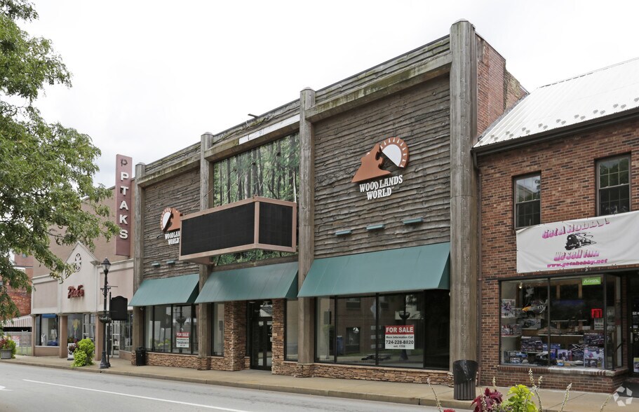 27 W Main St, Uniontown, PA for sale - Primary Photo - Image 1 of 1