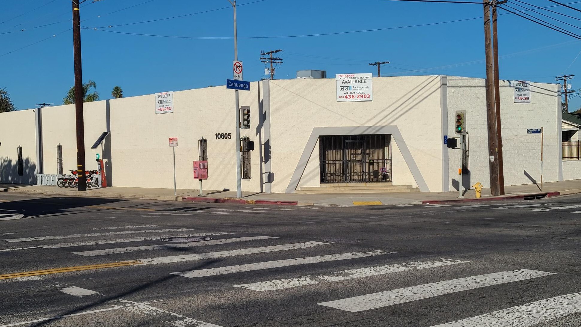 10605 Chandler Blvd, North Hollywood, CA for lease Building Photo- Image 1 of 14