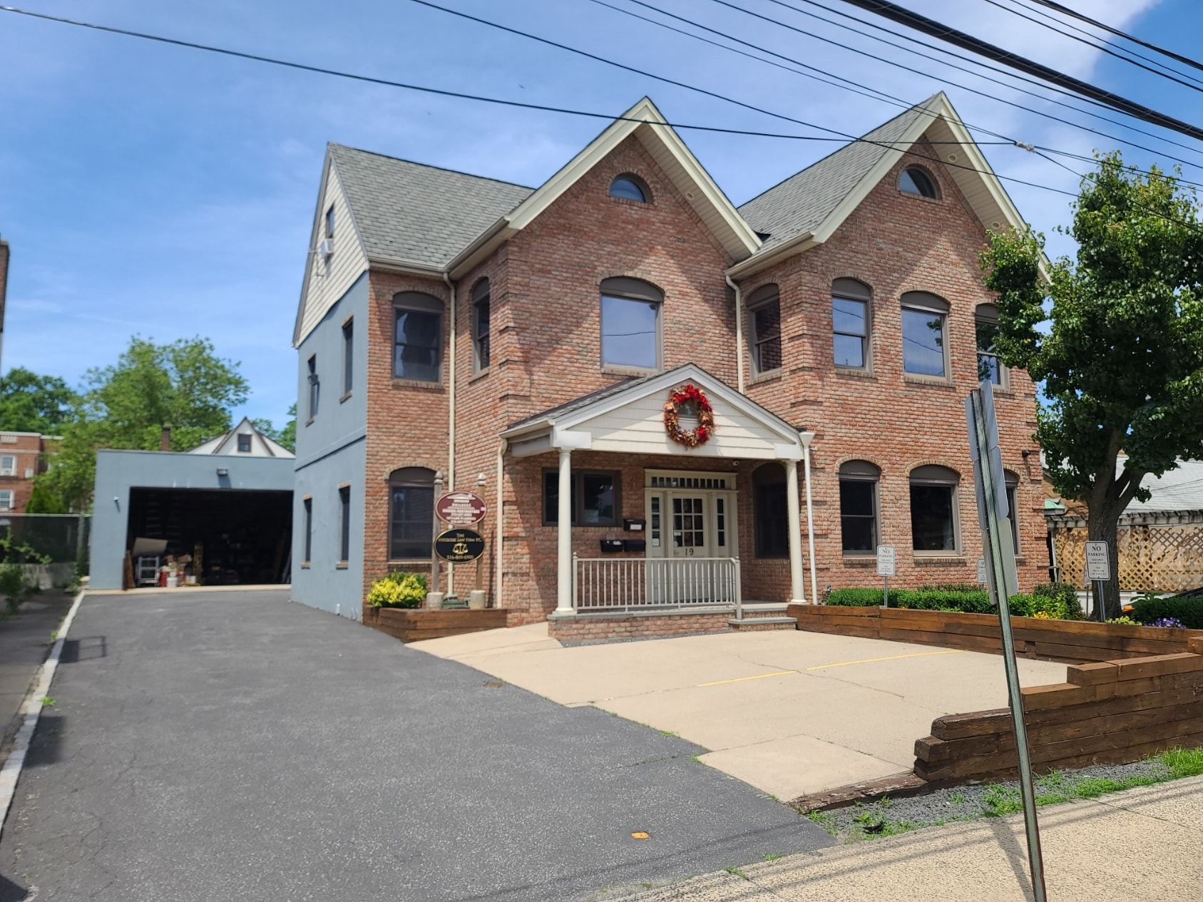 19 Orchard St, Manhasset, NY for lease Building Photo- Image 1 of 14