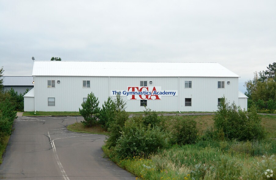 4710 Arrowhead Rd, Duluth, MN 55811