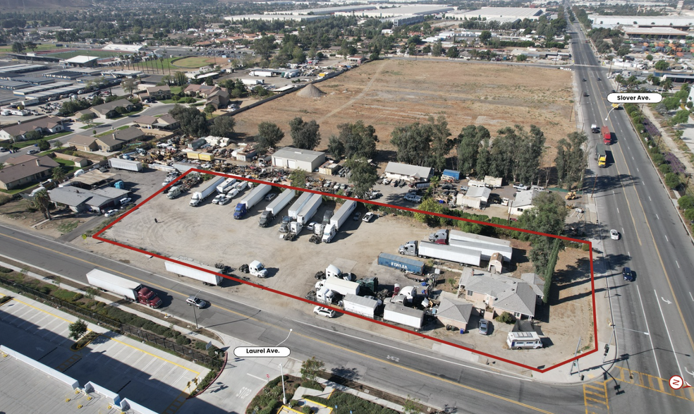 17887 Slover Ave, Bloomington, CA for lease - Building Photo - Image 2 of 4