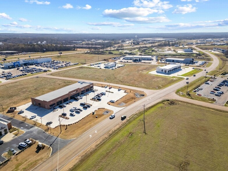 272 Calhoun Station Pkwy, Madison, MS for lease - Building Photo - Image 3 of 10