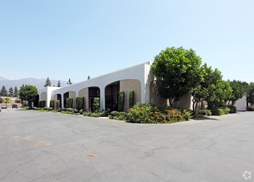 1504-1544 Highland Ave, Duarte, CA for lease - Primary Photo - Image 3 of 4