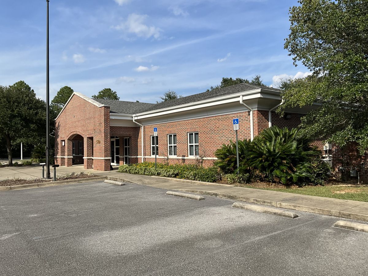 5784 Chumuckla Hwy, Pace, FL for sale Building Photo- Image 1 of 24