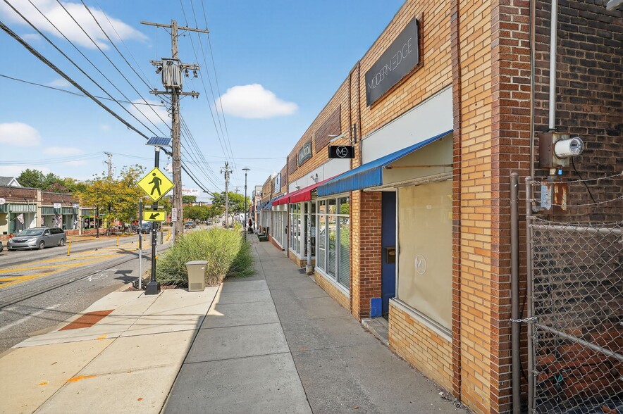 2245-2275 Lee Rd, Cleveland Heights, OH for sale - Building Photo - Image 3 of 25