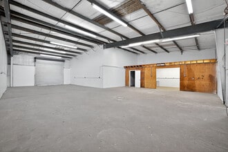 12555 N 44th St, Clearwater, FL for lease Interior Photo- Image 1 of 2