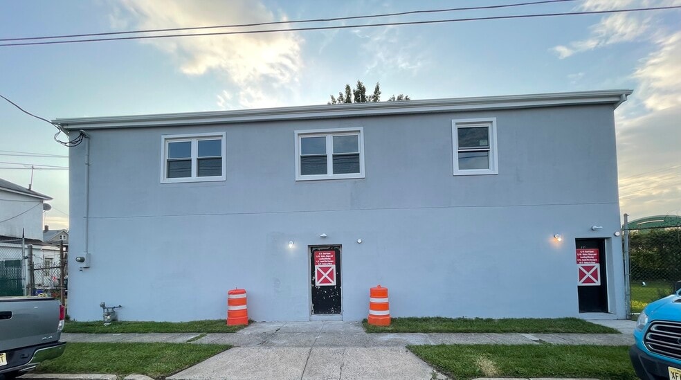 503 Division St, Perth Amboy, NJ for sale - Building Photo - Image 1 of 1