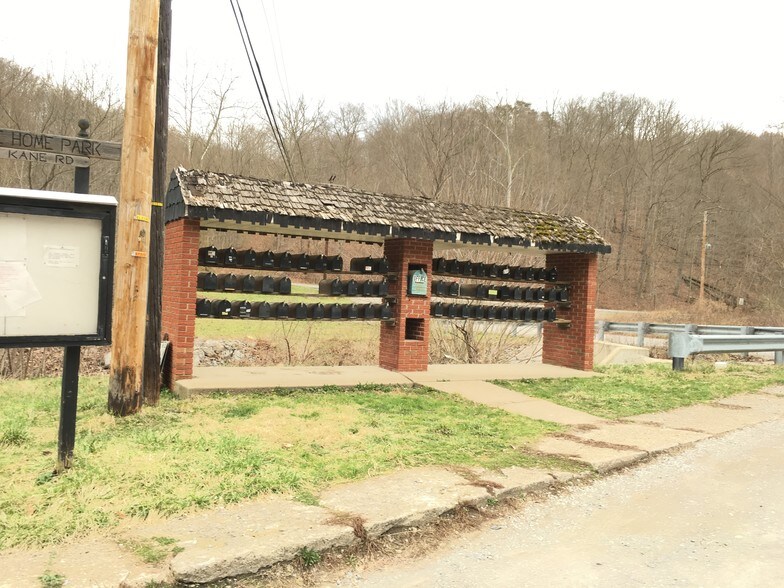 Airport Rd & Kane Rd, Aliquippa, PA 15001 Prime Trailer Park