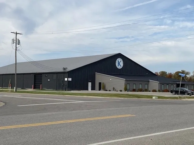 850 Carpenter Rd, Defiance, OH for sale - Building Photo - Image 1 of 6