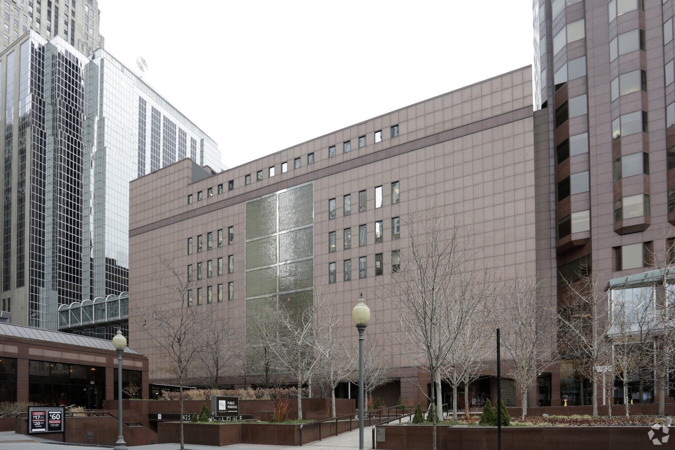 400 S La Salle St, Chicago, IL 60605