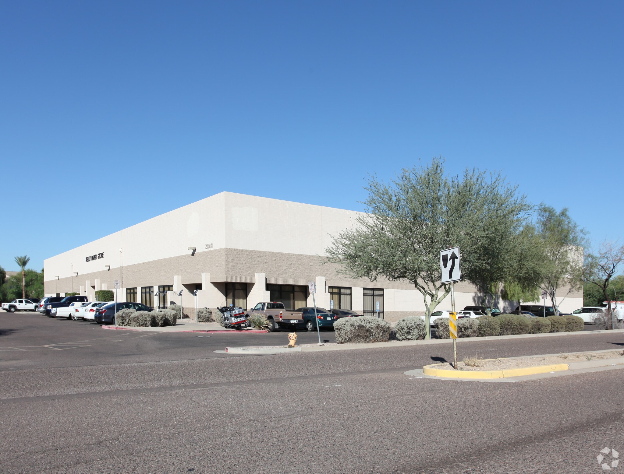 2848 W Sweetwater Ave, Phoenix, AZ for sale Primary Photo- Image 1 of 1
