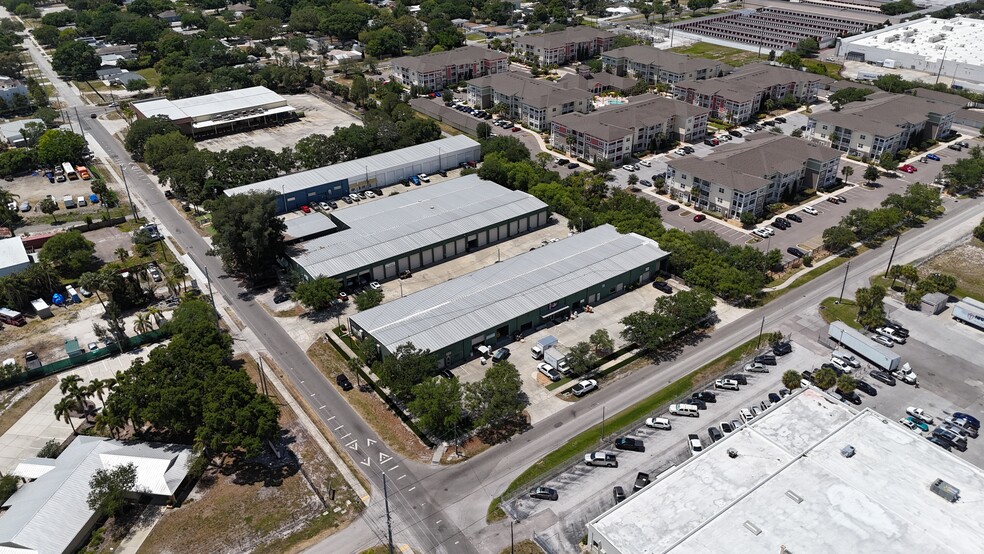 5201 S Lois Ave, Tampa, FL for lease - Building Photo - Image 2 of 4