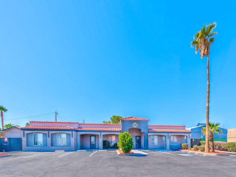 2545-2595 S Torrey Pines portfolio of 2 properties for sale on LoopNet.com - Building Photo - Image 1 of 35