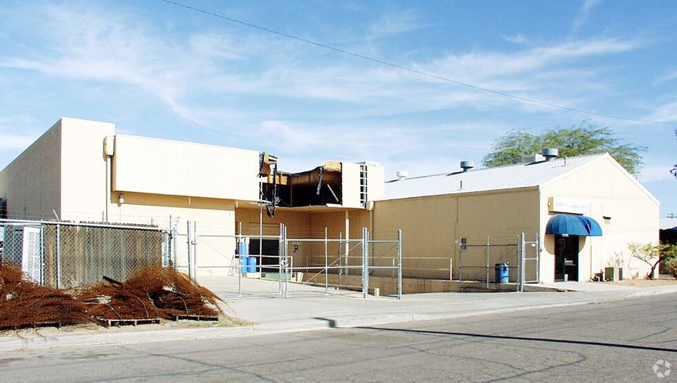 4120 E Madison St, Phoenix, AZ for lease - Building Photo - Image 2 of 83