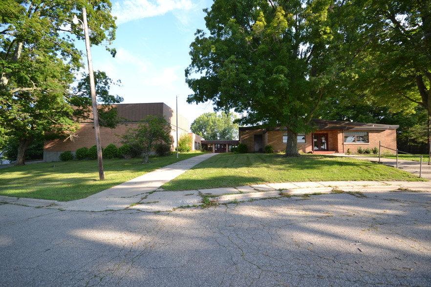 12047 Old Belding Rd NE, Belding, MI for sale - Building Photo - Image 1 of 1