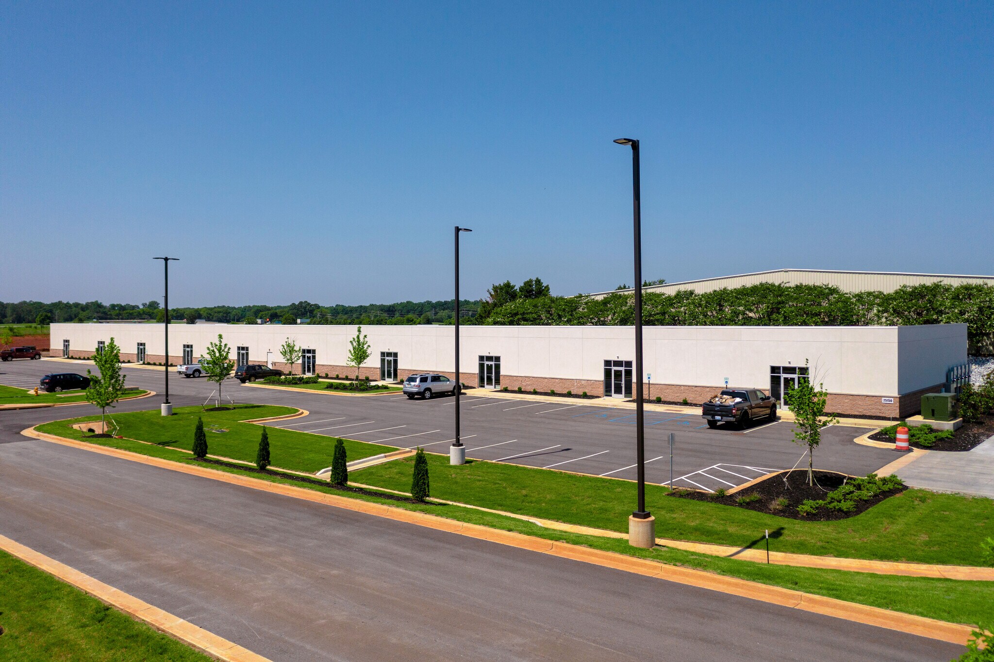 25150 Mooresville Rd, Tanner, AL for lease Primary Photo- Image 1 of 10