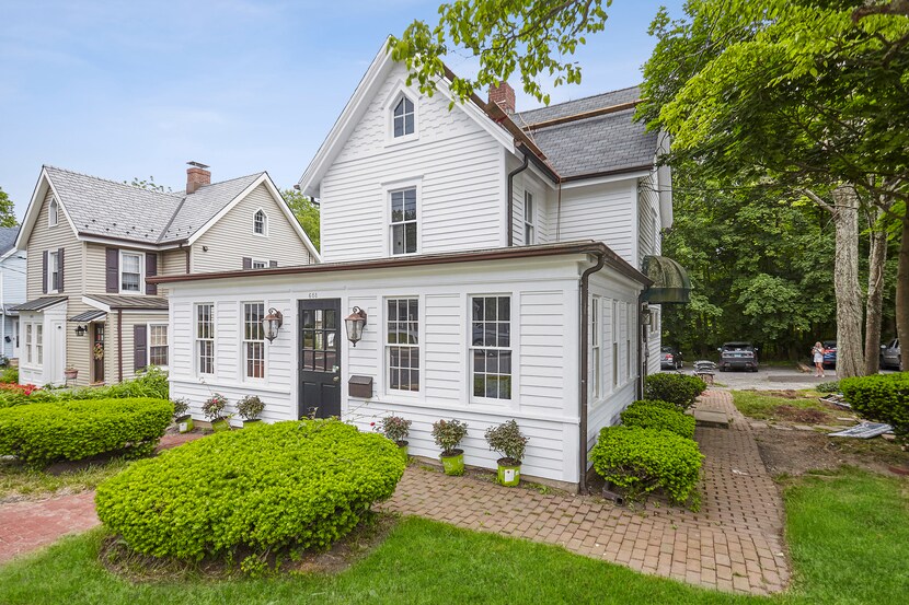 688 Boston Post Rd, Darien, CT for sale Building Photo- Image 1 of 1