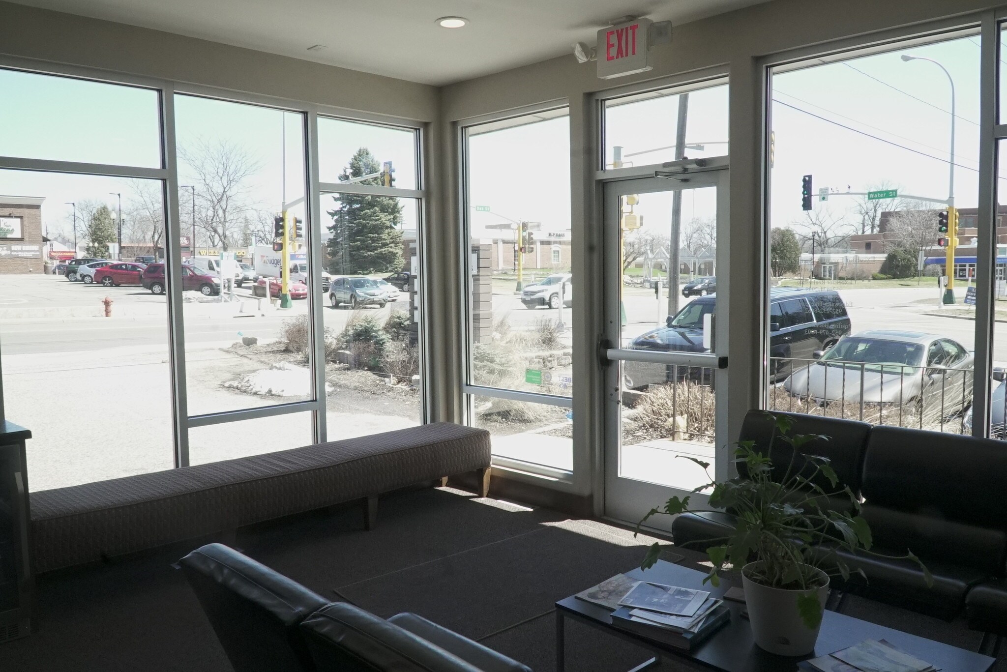 386 Oak St, Excelsior, MN for sale Building Photo- Image 1 of 1