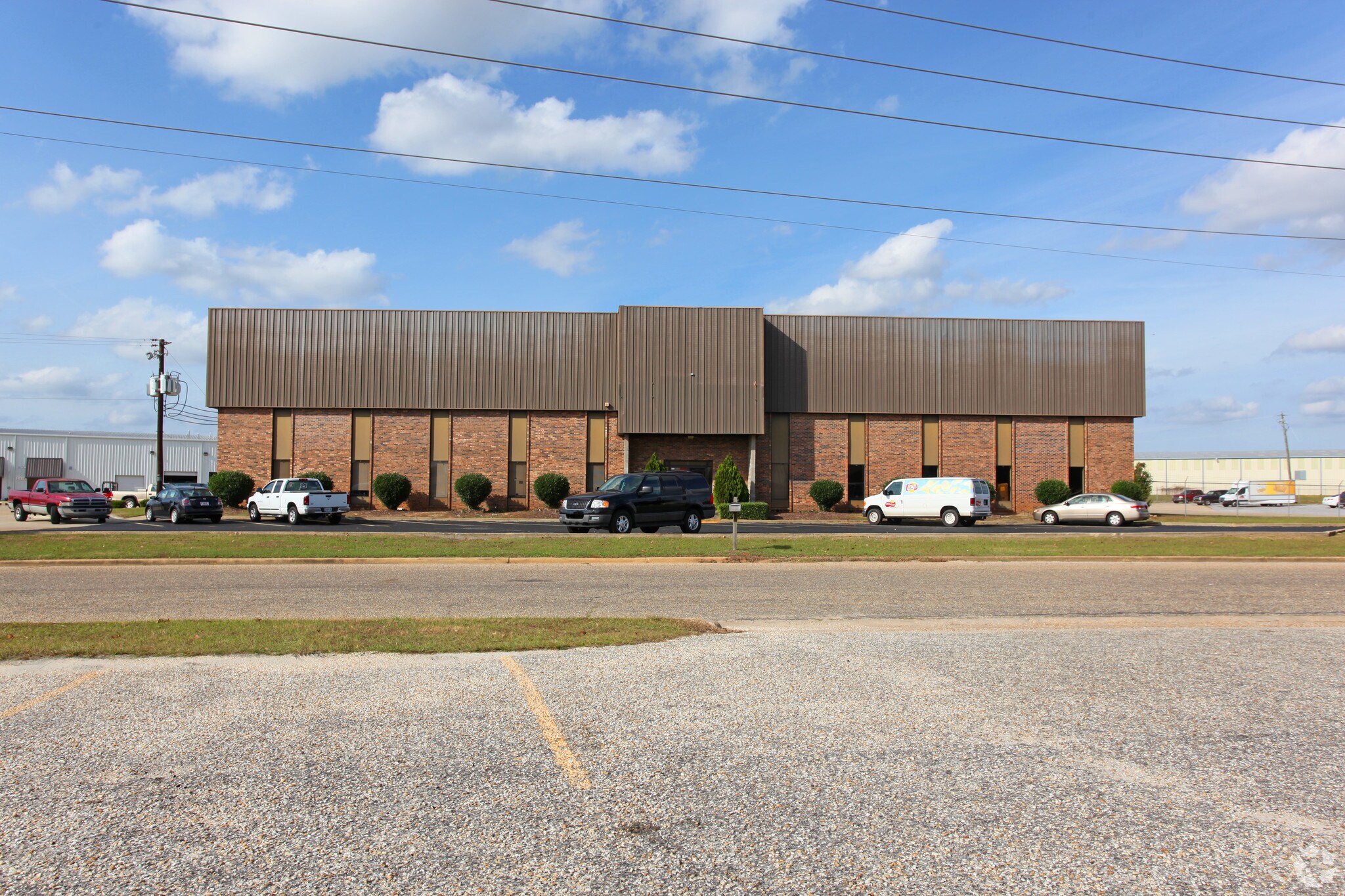 2520 Midpark Dr, Montgomery, AL for sale Primary Photo- Image 1 of 1