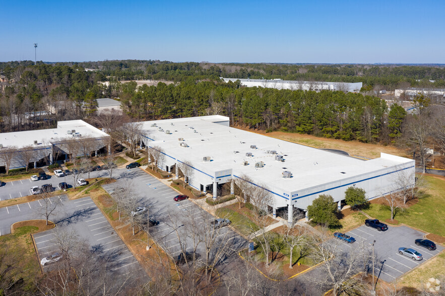 5242 Royal Woods Pky, Tucker, GA for lease - Aerial - Image 2 of 6