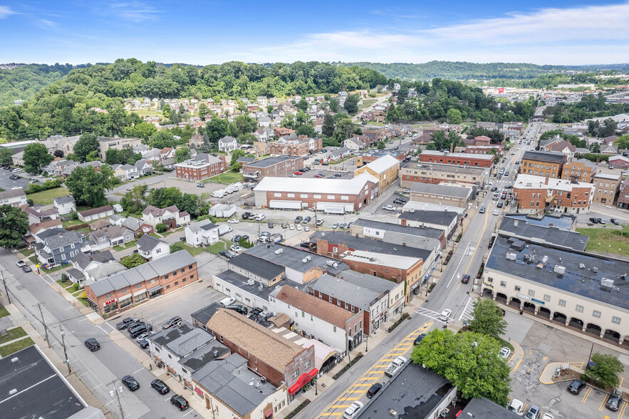 606 Washington Ave, Bridgeville, PA for lease - Aerial - Image 2 of 21