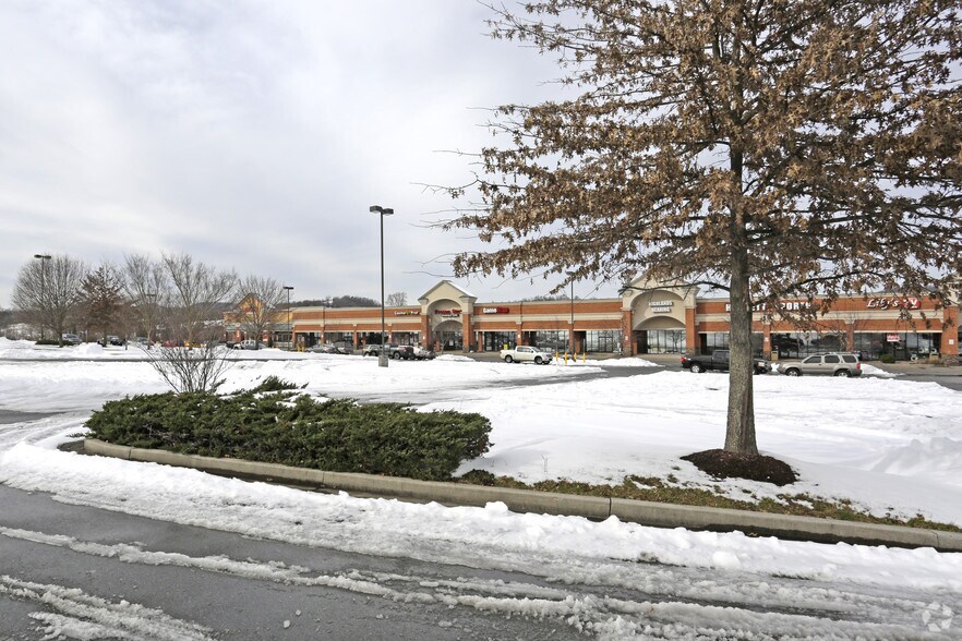 3168-3170 Linden Dr, Bristol, VA for sale - Primary Photo - Image 1 of 1