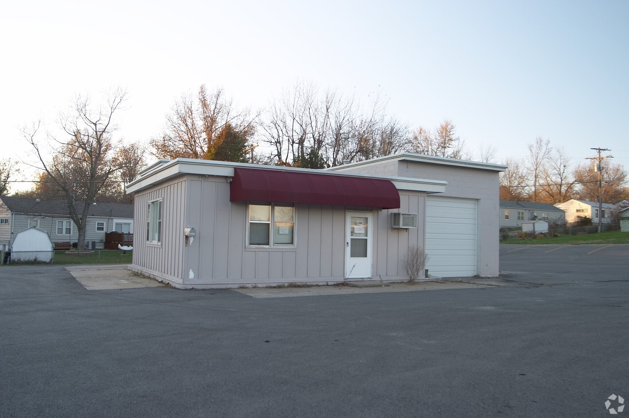 2500 N Liberty St, Independence, MO for sale Primary Photo- Image 1 of 1