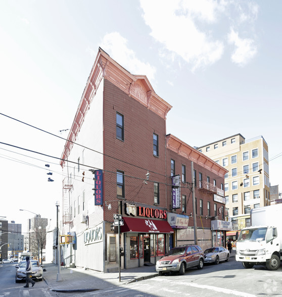 402 E 148th St, Bronx, NY for sale - Primary Photo - Image 1 of 1