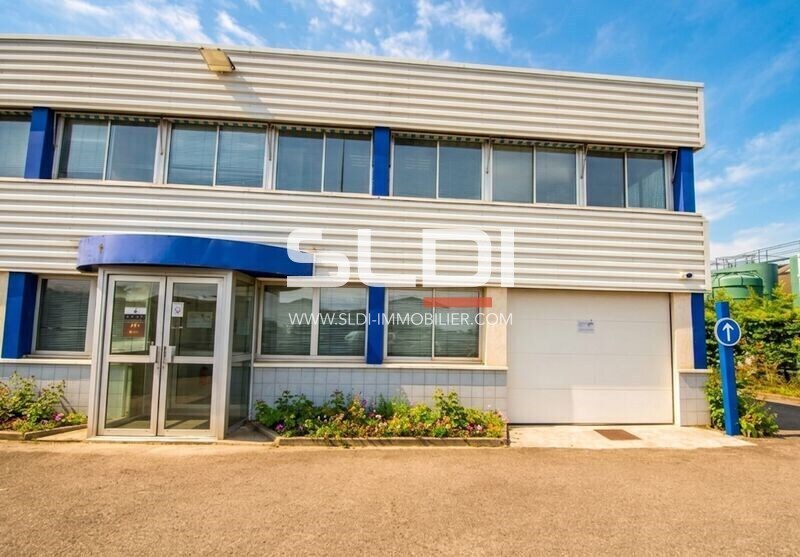 28 Rue Charles Martin, Saint-Fons for lease - Building Photo - Image 1 of 7